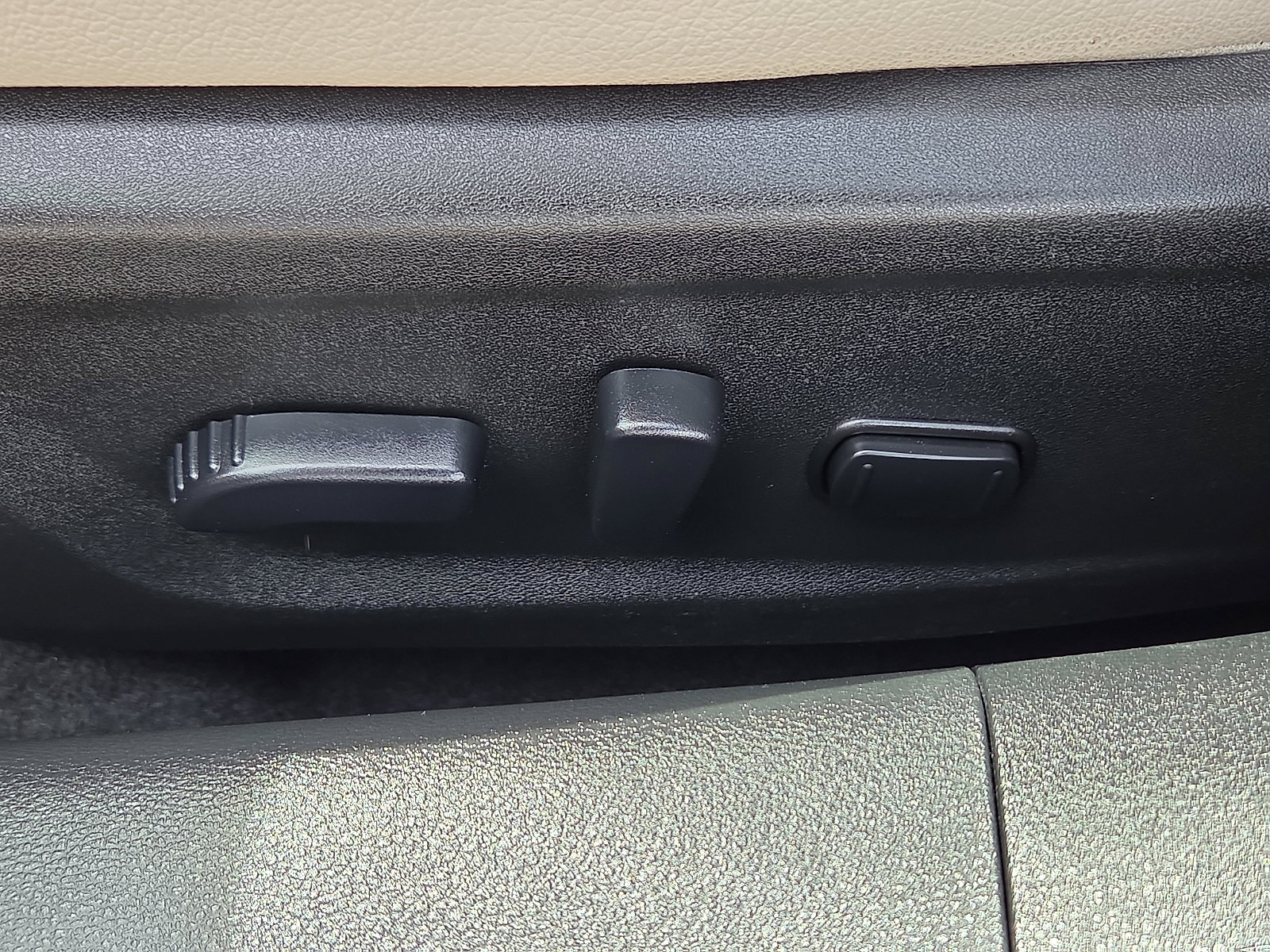 Used 2023 Nissan Altima 2.5 SL image 14