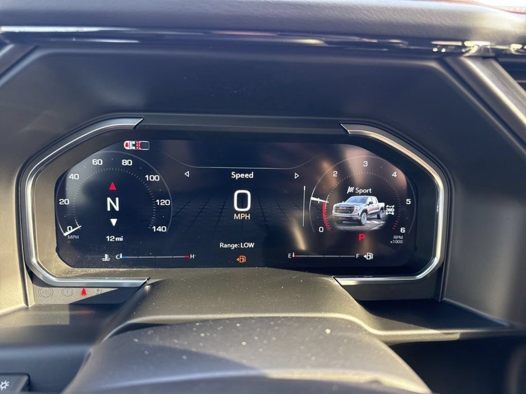 New 2026 GMC Sierra 1500 AT4 w/ Technology Package AWD/4WD image 32