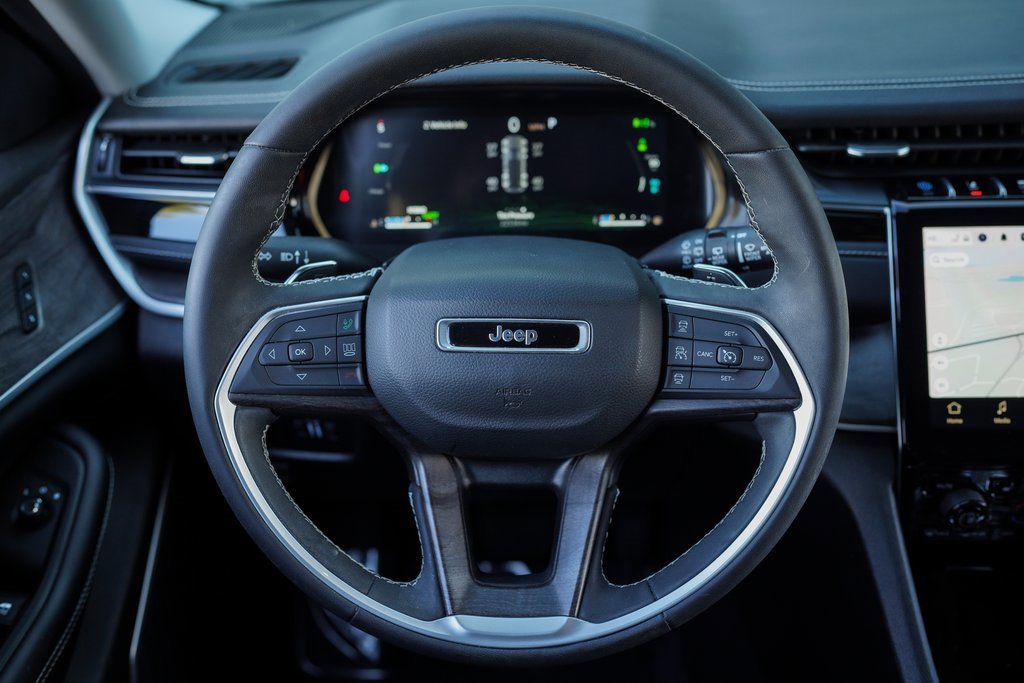 Used 2023 Jeep Grand Cherokee 4WD 4xe image 25