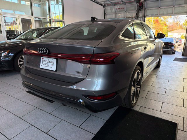 Used 2025 Audi A6 e-tron Premium Plus w/ Premium Plus AWD/4WD image 4