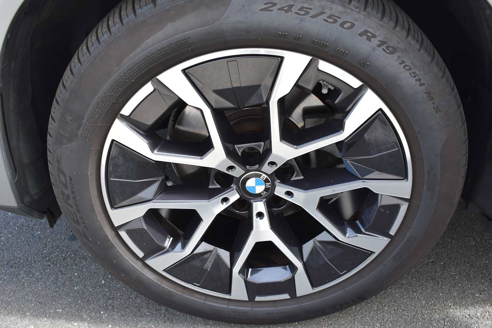Used 2025 BMW X3 xDrive30i w/ Convenience Package AWD/4WD image 19