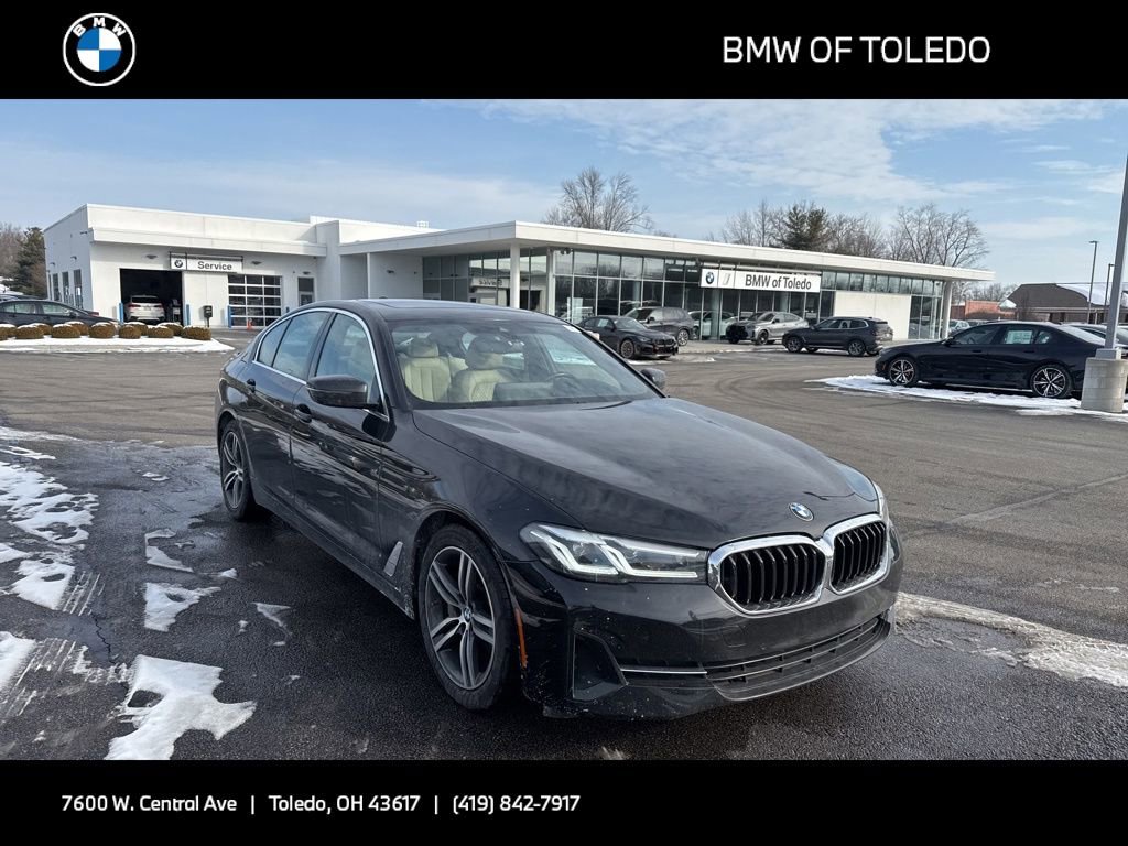 Used 2021 BMW 530i xDrive w/ Convenience Package image 1
