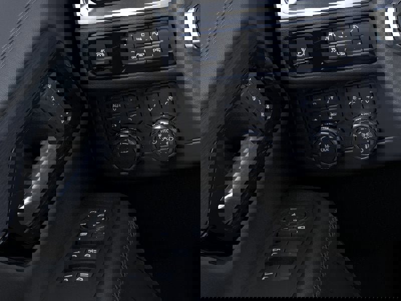 New 2026 GMC Yukon Denali w/ Sun & Power Step Package image 47