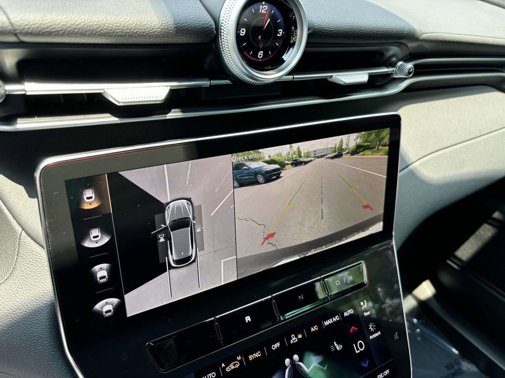 New 2024 Maserati Grecale GT image 42