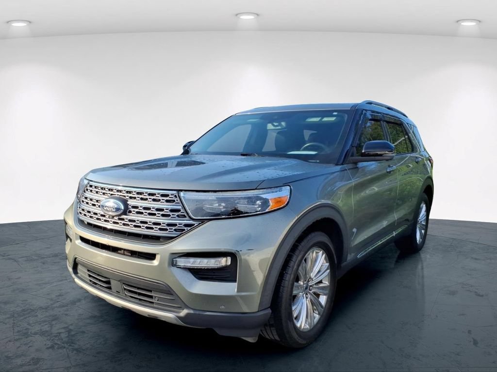 Used 2020 Ford Explorer Limited w/ Class III Trailer Tow Package AWD/4WD image 2