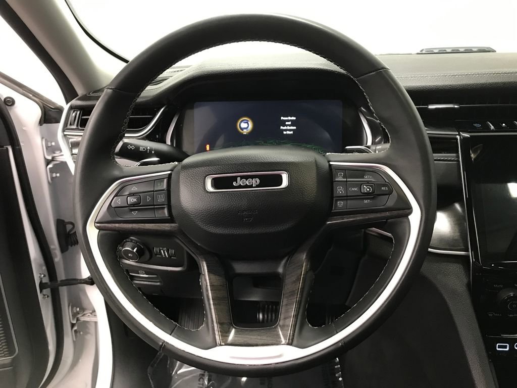 Used 2024 Jeep Grand Cherokee Limited 4xe image 14