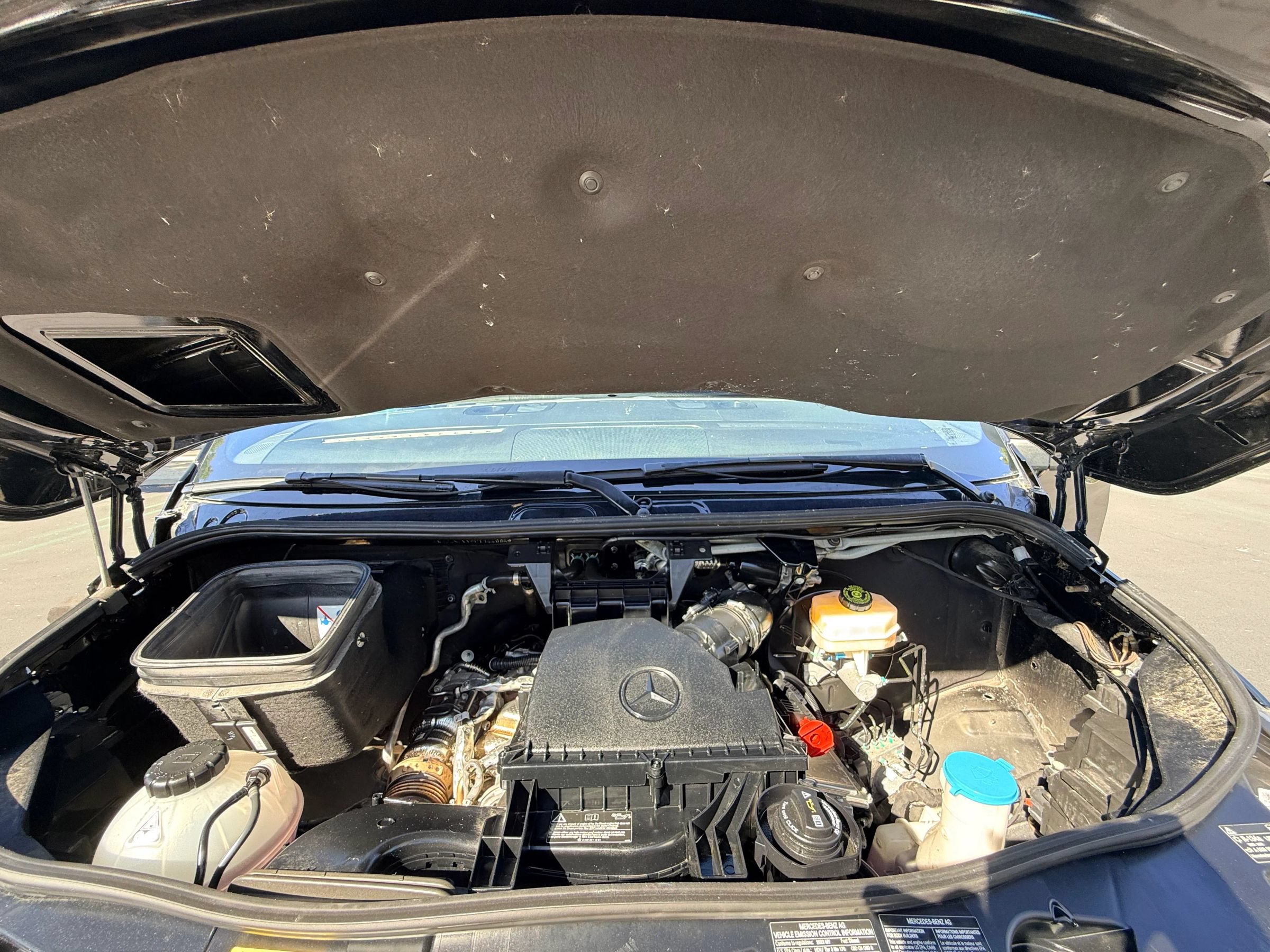 Used 2023 Mercedes-Benz Sprinter 2500 image 14