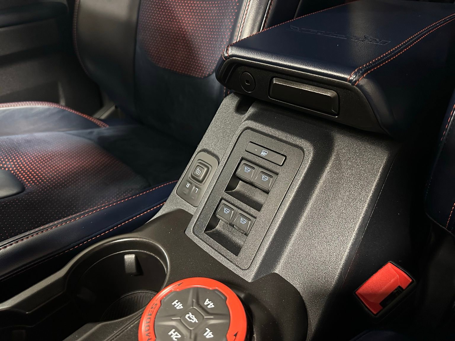 Used 2022 Ford Bronco Raptor AWD/4WD image 35