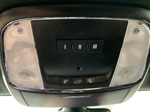 Used 2021 Jeep Grand Cherokee Laredo w/ Security & Convenience Group image 23