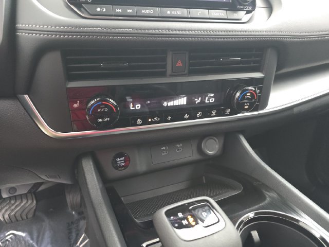 New 2027 Nissan Rogue Dark Armor FWD image 33