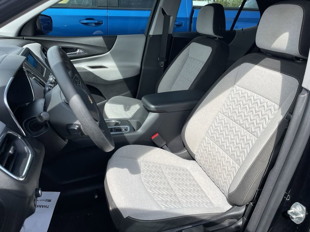 Used 2024 Chevrolet Equinox LS w/ Midnight Edition FWD image 7