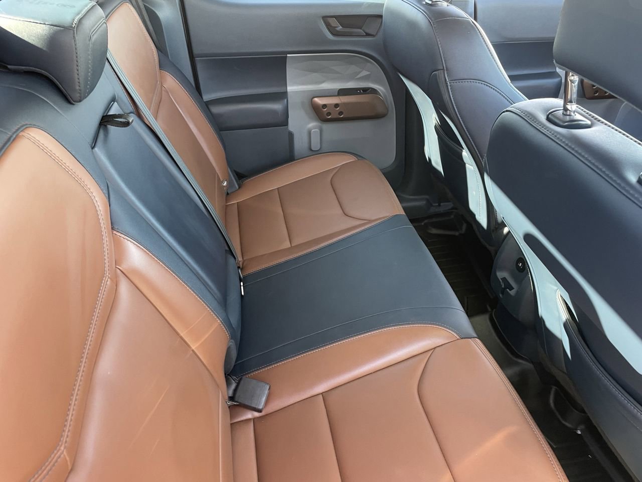 Certified 2023 Ford Maverick Lariat image 13