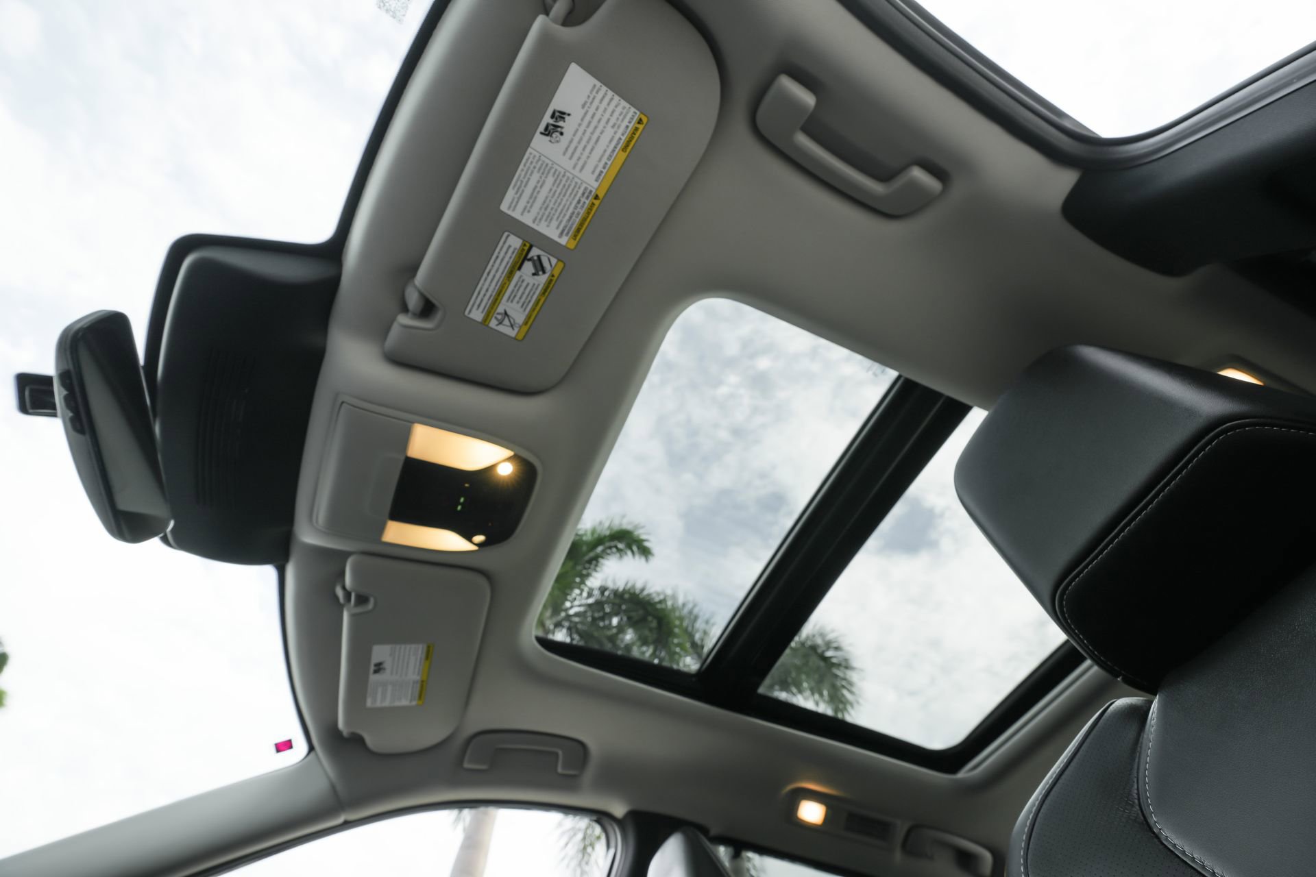 Used 2024 INFINITI QX60 Luxe image 19