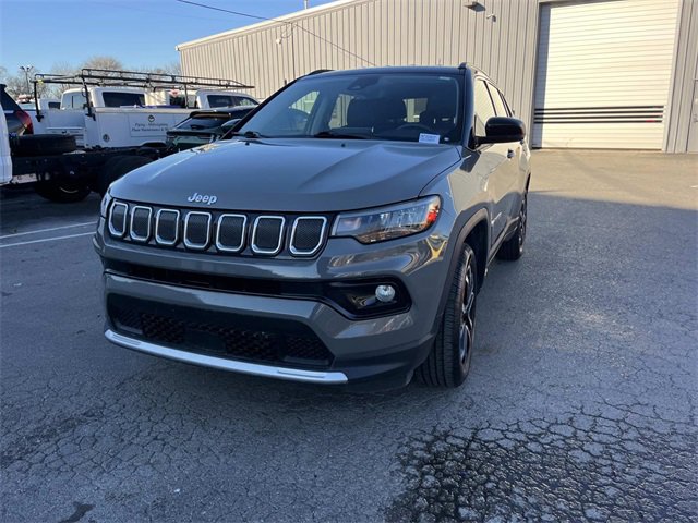 Used 2022 Jeep Compass Limited image 7
