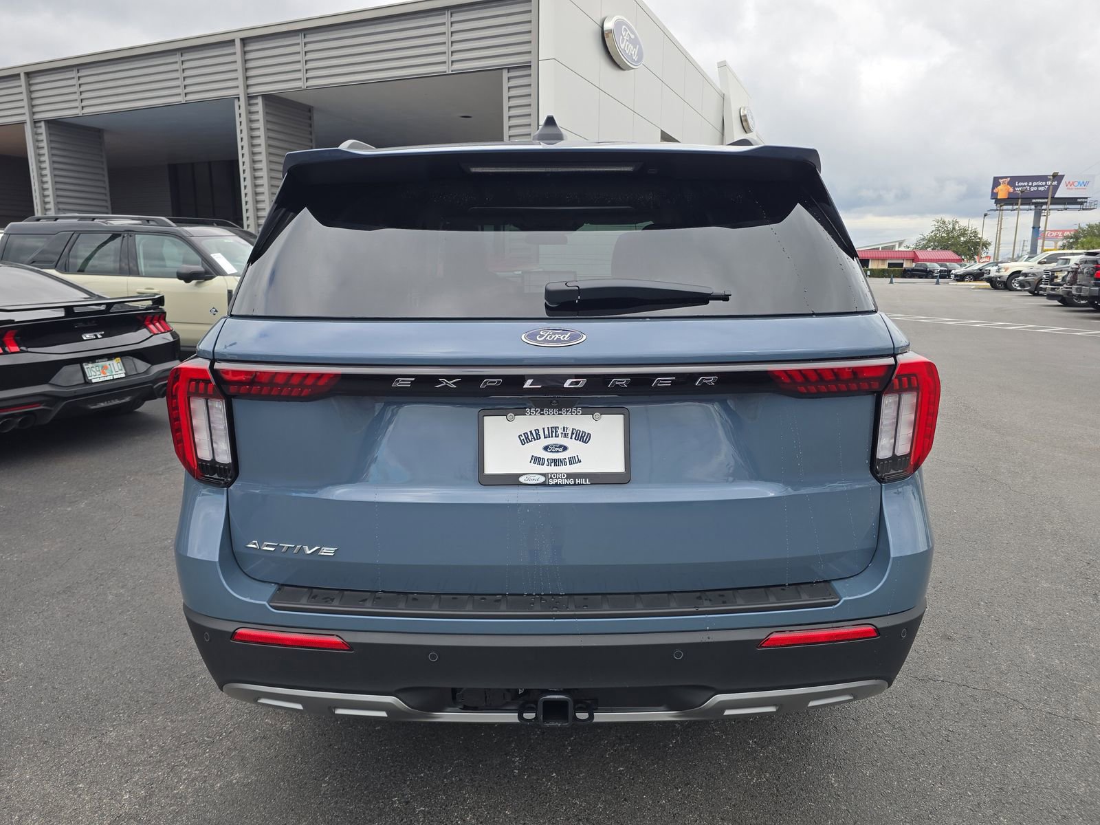 New 2026 Ford Explorer Active w/ Active Comfort Package image 5