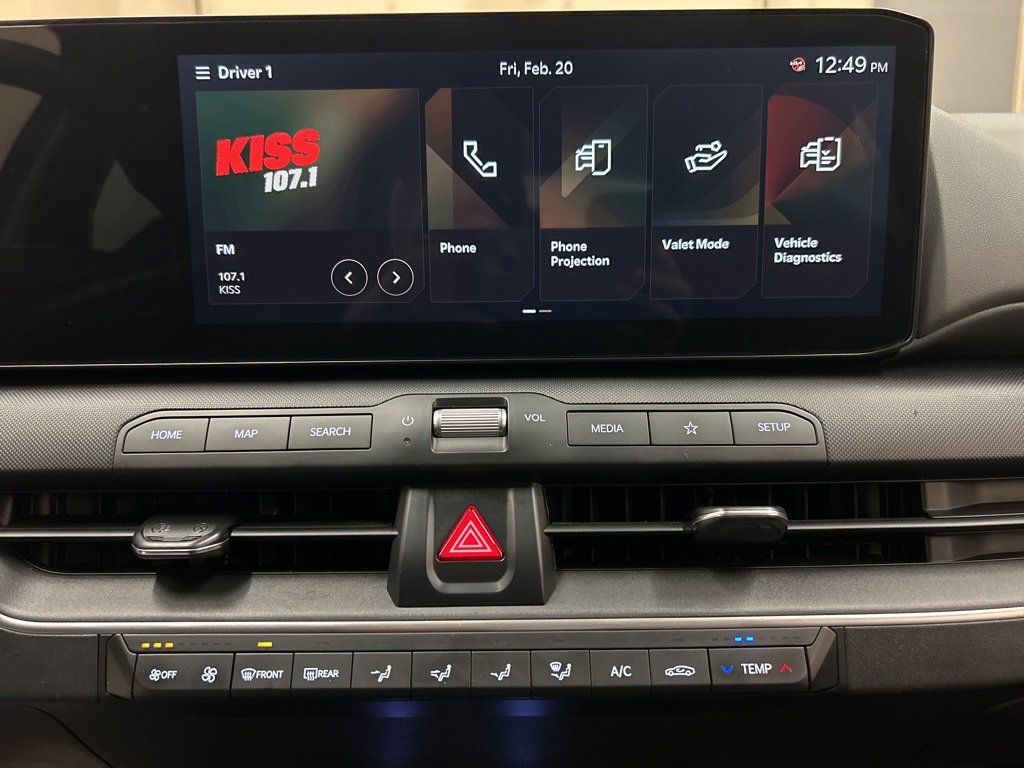 Used 2025 Kia K4 LXS image 23