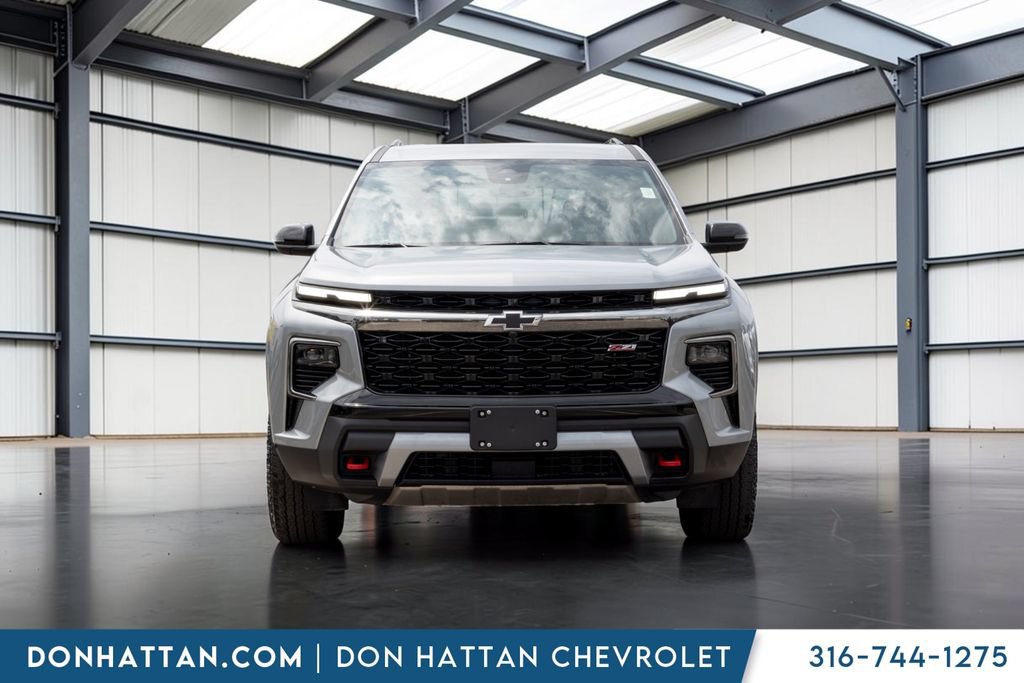 Used 2025 Chevrolet Traverse Z71 AWD/4WD image 28
