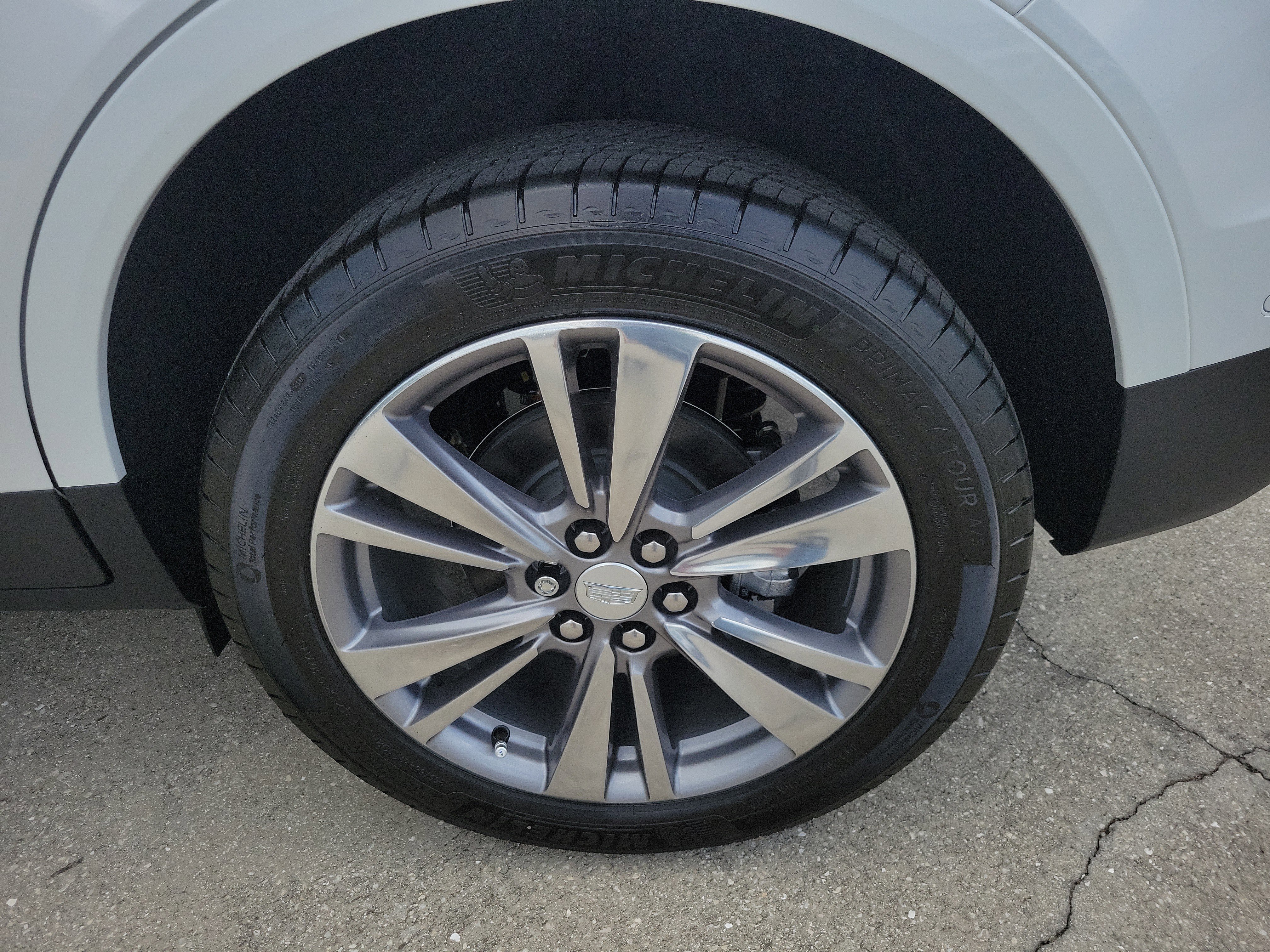 New 2026 Cadillac XT5 Premium Luxury w/ Driver Assist Package FWD image 37