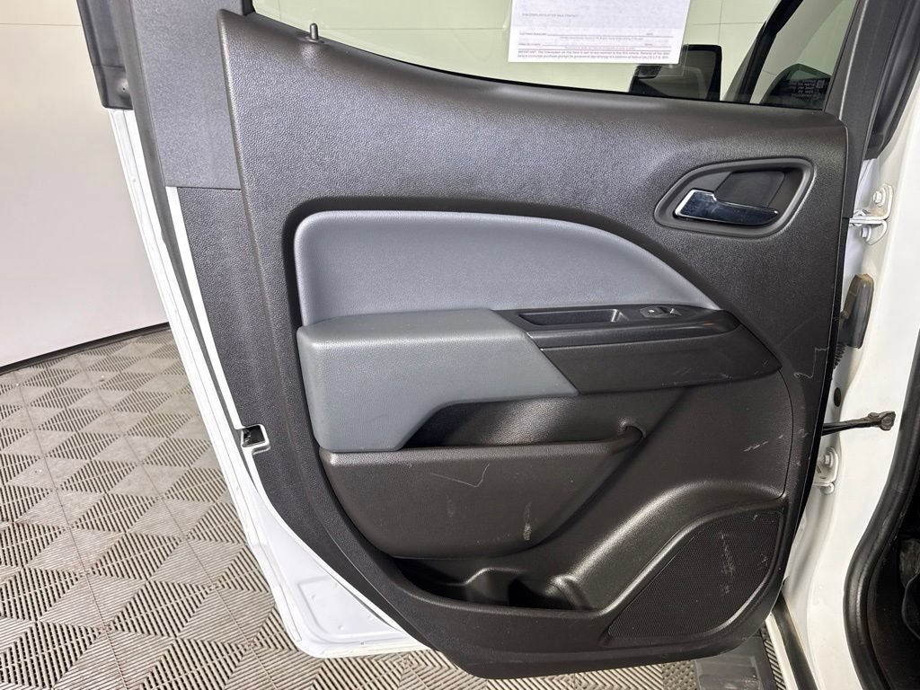 Used 2017 Chevrolet Colorado Z71 AWD/4WD image 39