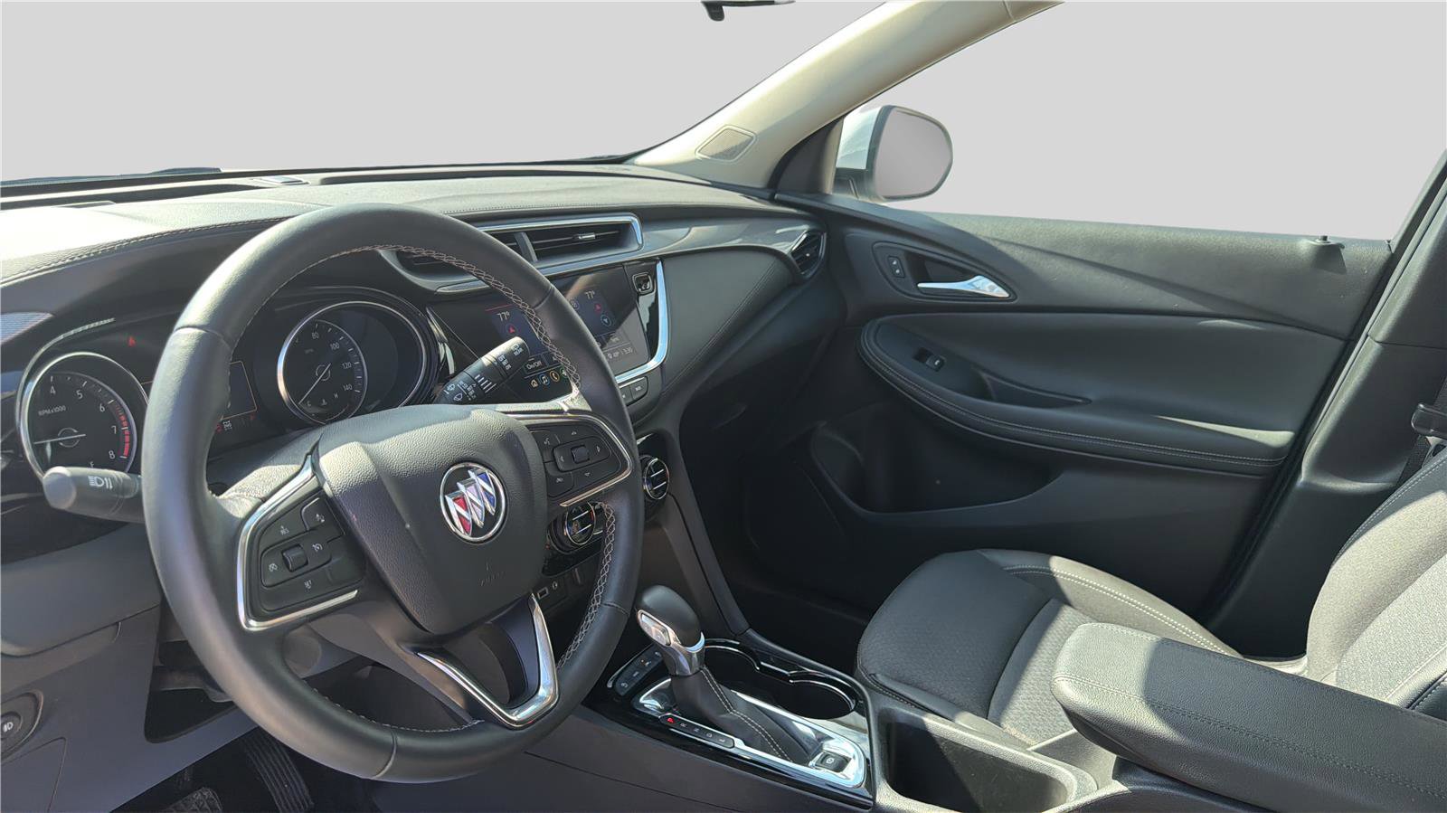 Used 2023 Buick Encore GX Select AWD/4WD image 15