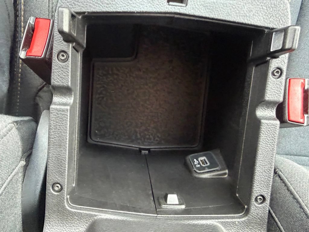 Used 2025 Jeep Wrangler Unlimited Sahara w/ Safety Group AWD/4WD image 27
