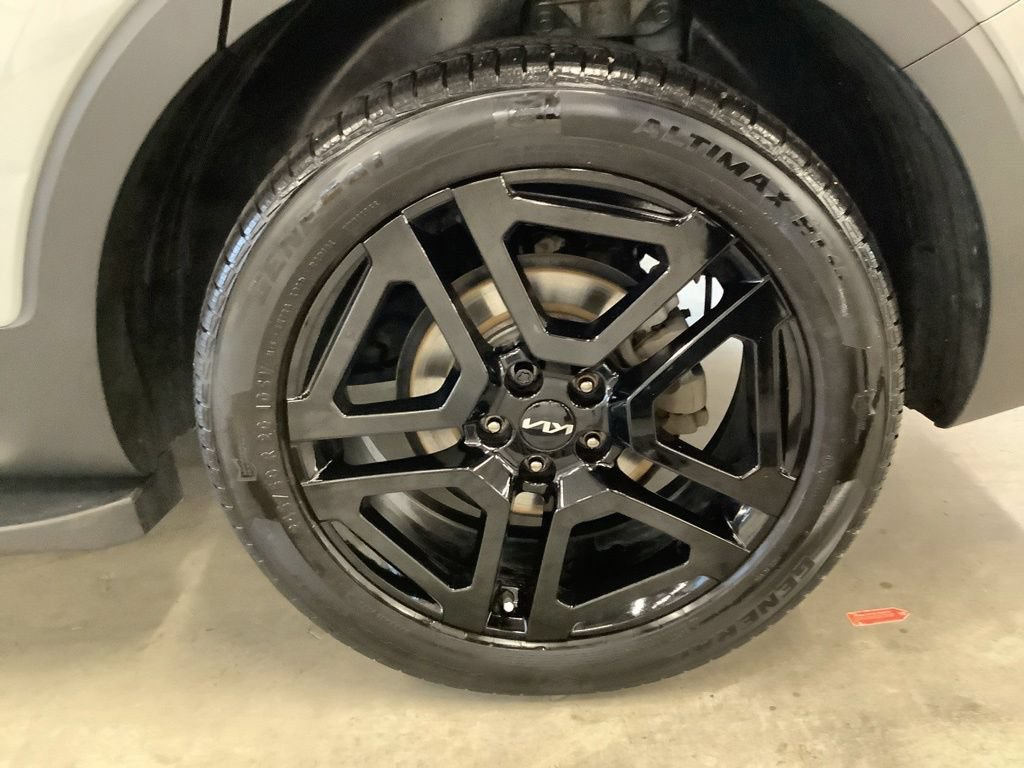 Certified 2024 Kia Telluride SX X-Line AWD/4WD image 29