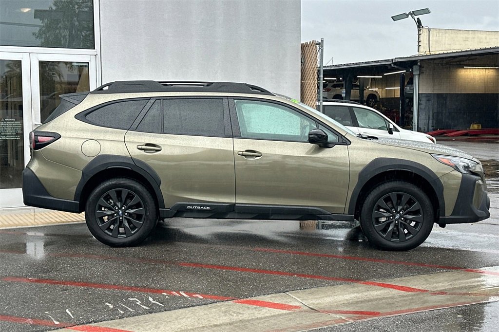 Certified 2024 Subaru Outback Onyx Edition image 3