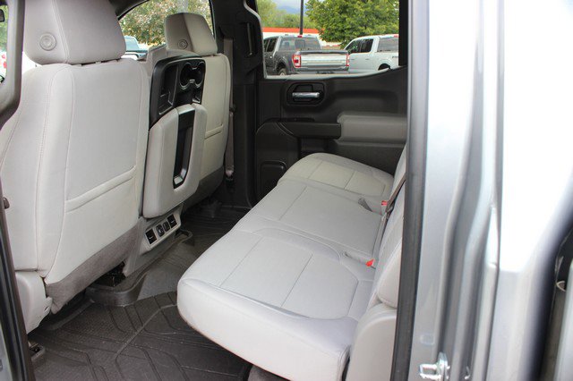 Used 2022 Chevrolet Silverado 1500 LT w/ Safety Package II image 6