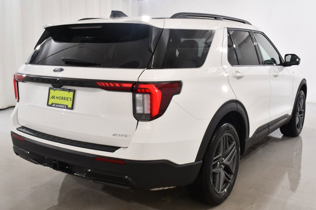 New 2026 Ford Explorer ST-Line AWD/4WD image 12