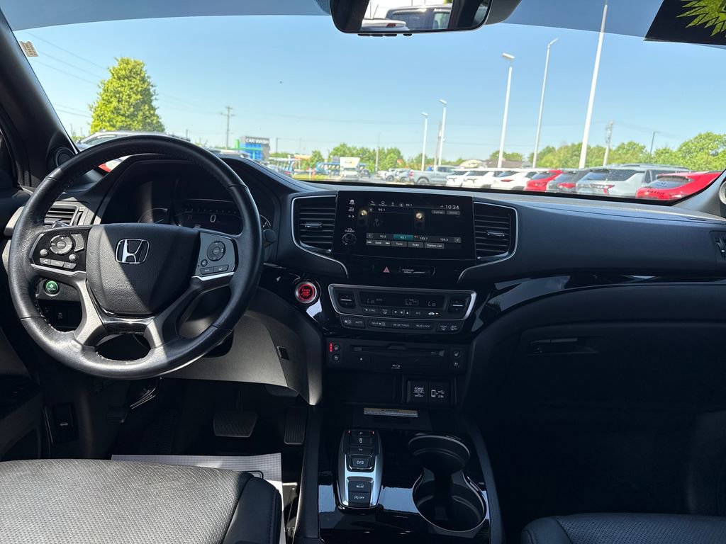 Used 2021 Honda Pilot Black Edition image 15
