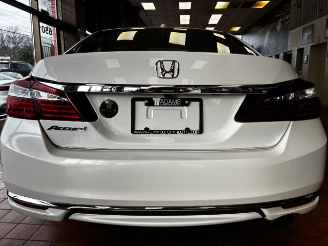 Used 2016 Honda Accord EX-L image 10