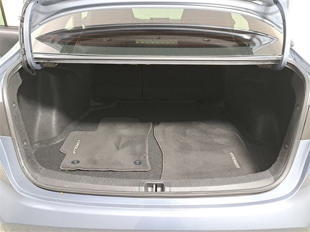 Used 2020 Toyota Corolla LE image 10