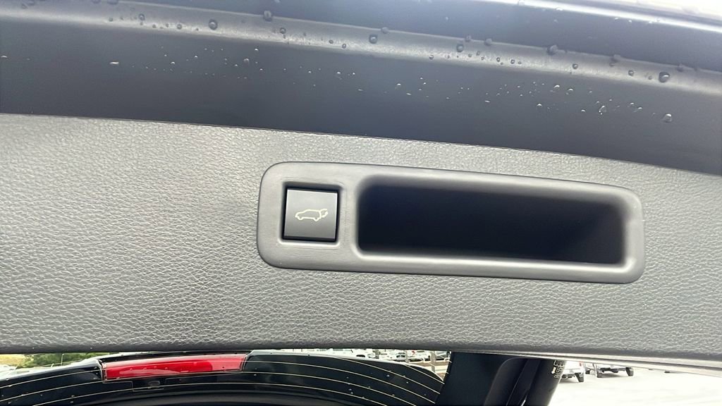 New 2026 Toyota Highlander XLE image 34