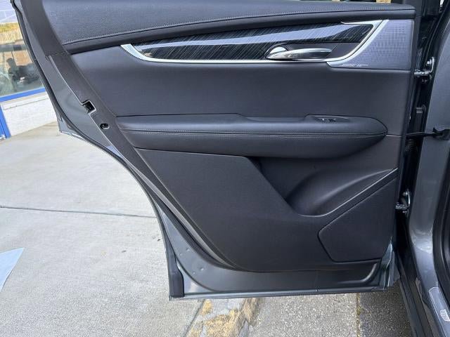 Certified 2022 Cadillac XT6 Premium Luxury AWD/4WD image 22