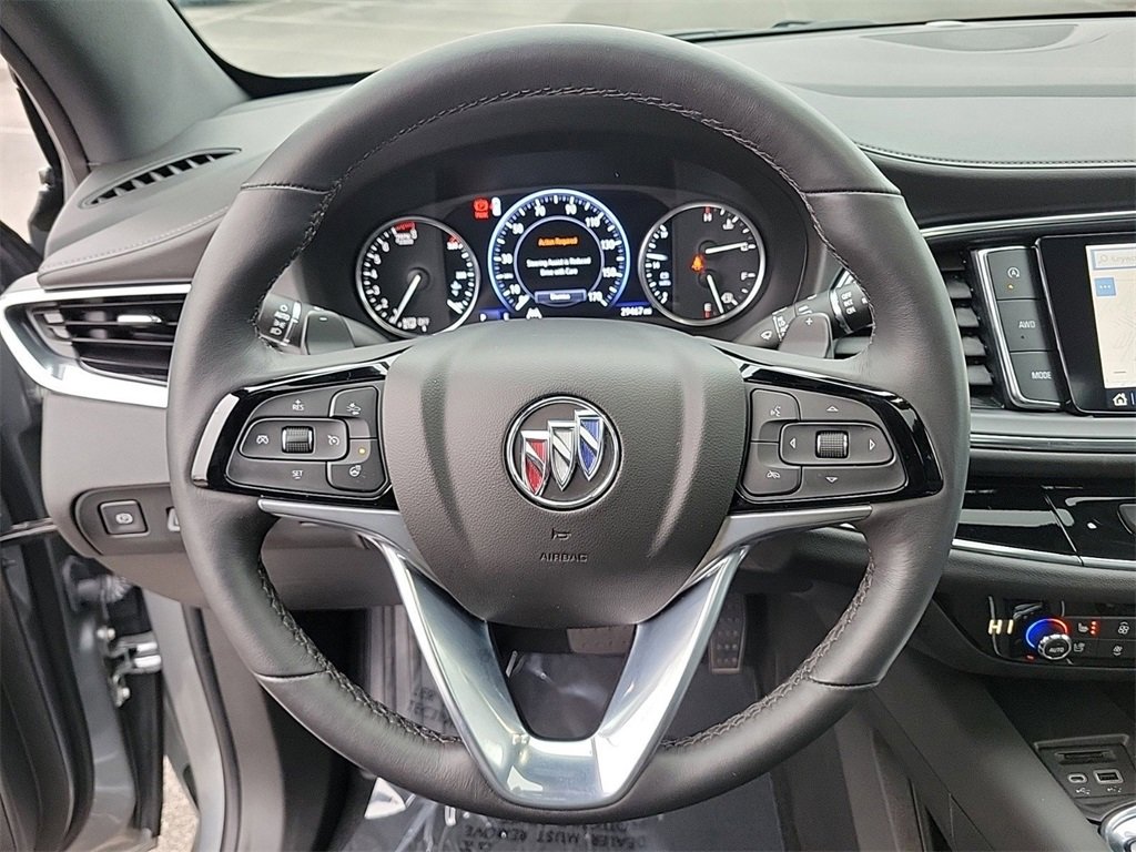 Used 2023 Buick Enclave Avenir w/ Avenir Technology Package image 21