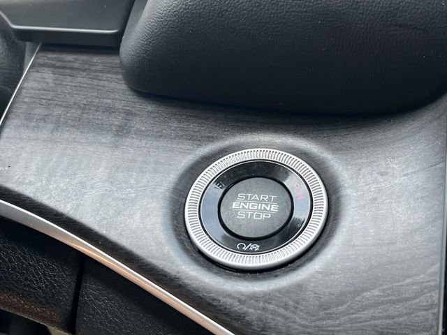 Used 2022 Jeep Grand Cherokee L Limited image 35