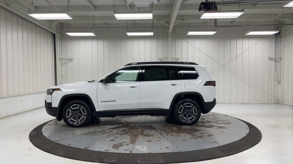 New 2026 Jeep Cherokee Laredo AWD/4WD image 5