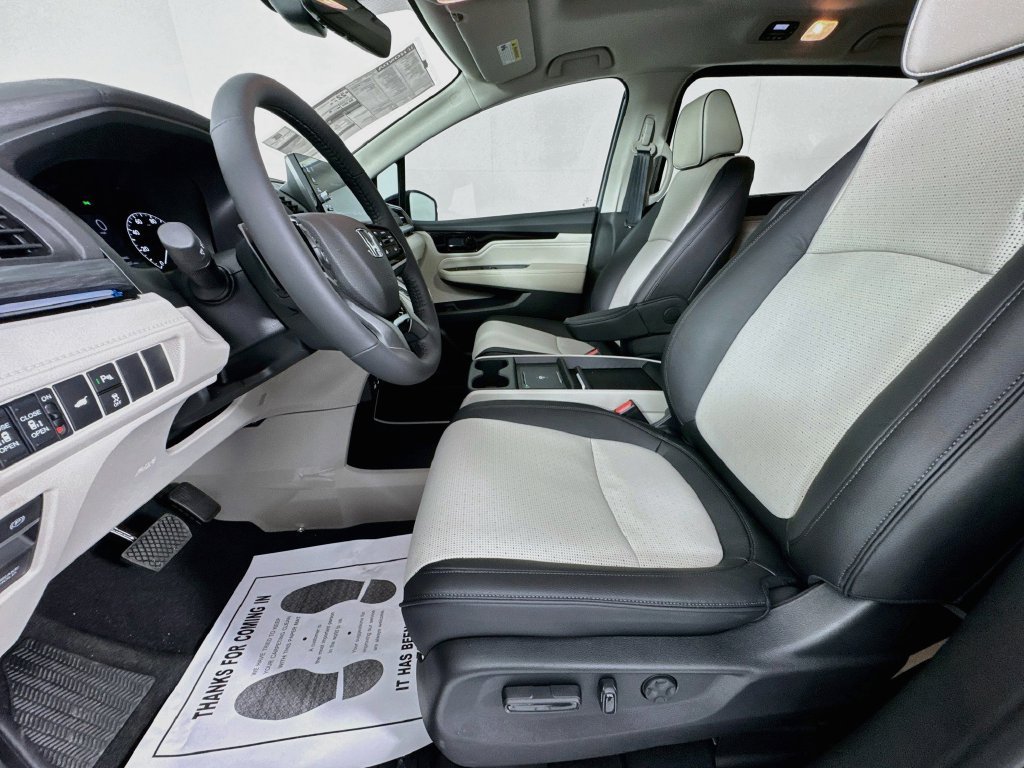 Used 2026 Honda Odyssey Elite image 26