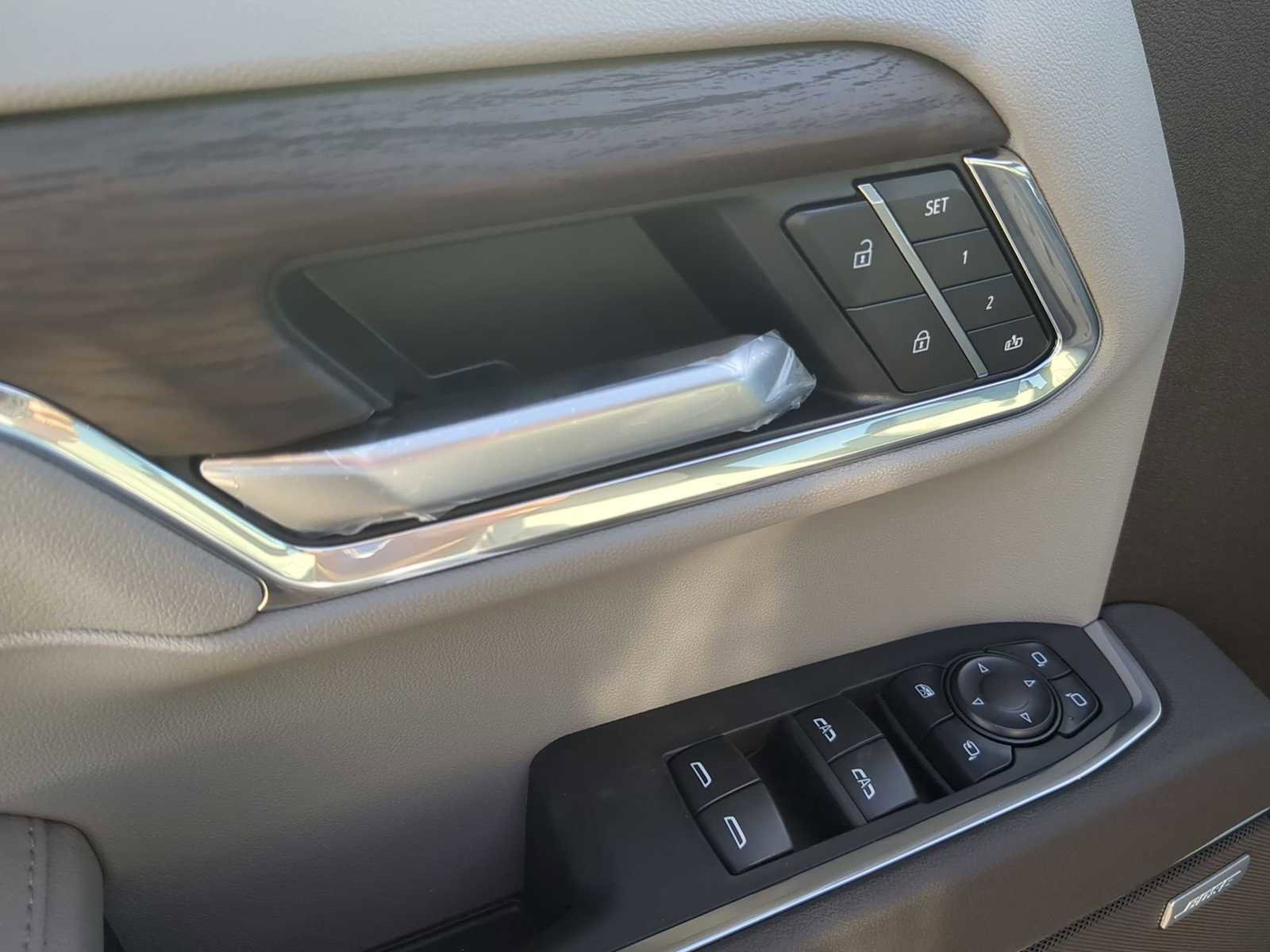 New 2026 GMC Sierra 1500 SLT w/ SLT Premium Plus Package image 12