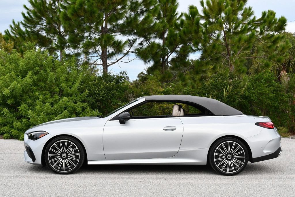 Used 2026 Mercedes-Benz CLE 450 4MATIC Cabriolet image 39