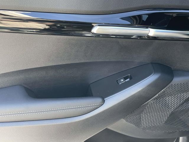 New 2026 Kia Seltos EX FWD image 19
