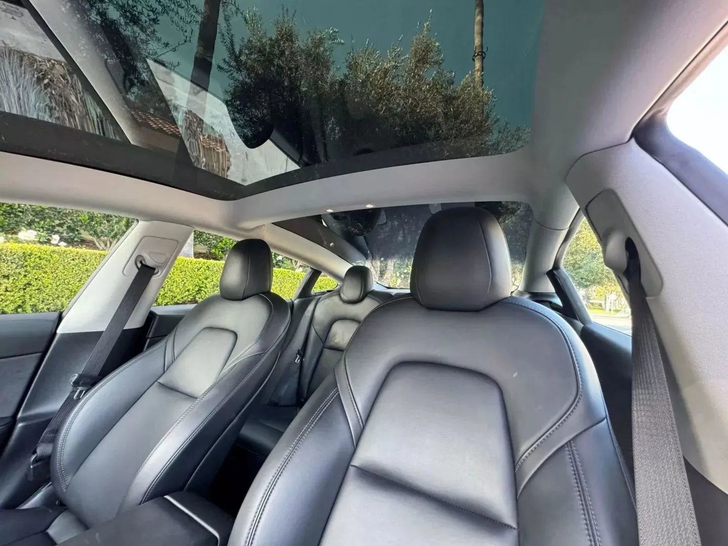 Used 2023 Tesla Model 3 Standard Range image 11