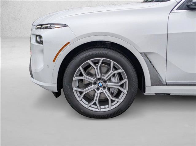 New 2026 BMW X7 xDrive40i w/ Premium Package AWD/4WD image 10