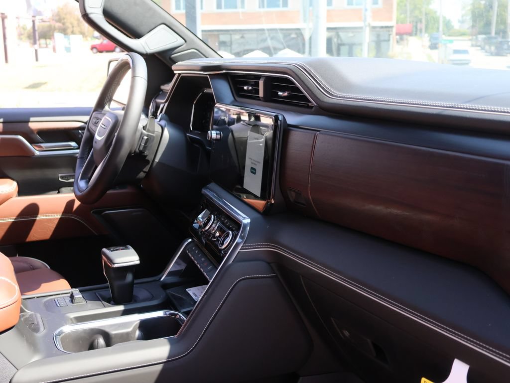 New 2026 GMC Sierra 1500 Denali Ultimate AWD/4WD image 10