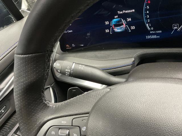 Used 2025 Cadillac XT4 Sport w/ Cold Weather Package image 25