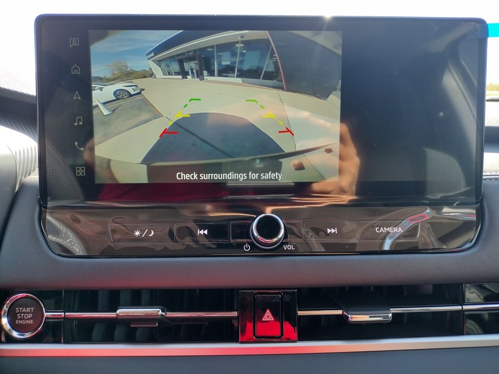 New 2025 Mitsubishi Outlander ES image 16