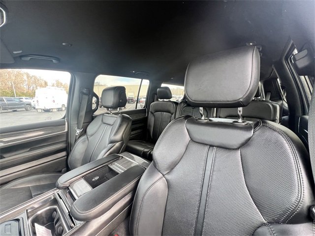 Used 2022 Jeep Wagoneer Series III image 36