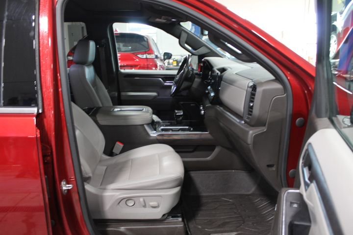 Used 2022 GMC Sierra 1500 SLT w/ SLT Premium Plus Package image 12