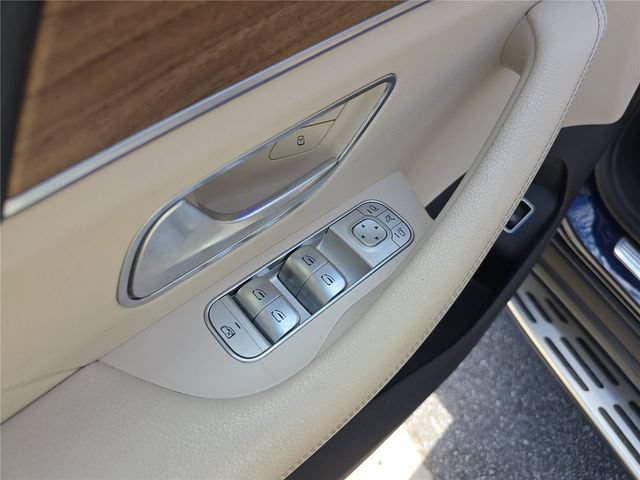 Used 2021 Mercedes-Benz GLS 580 4MATIC image 20