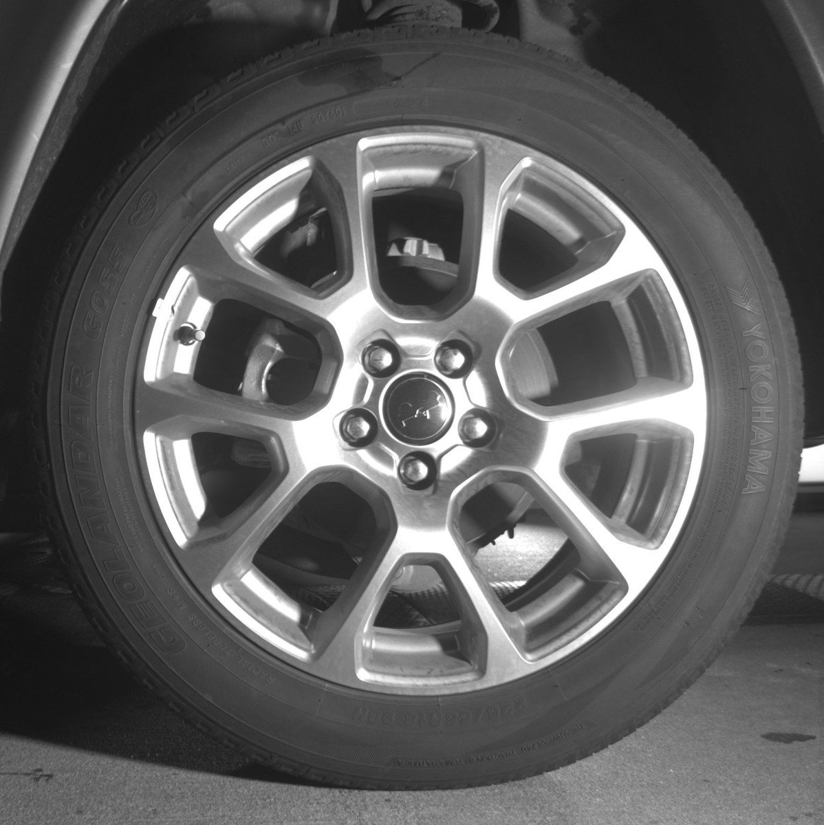 Used 2025 Jeep Compass Limited image 14